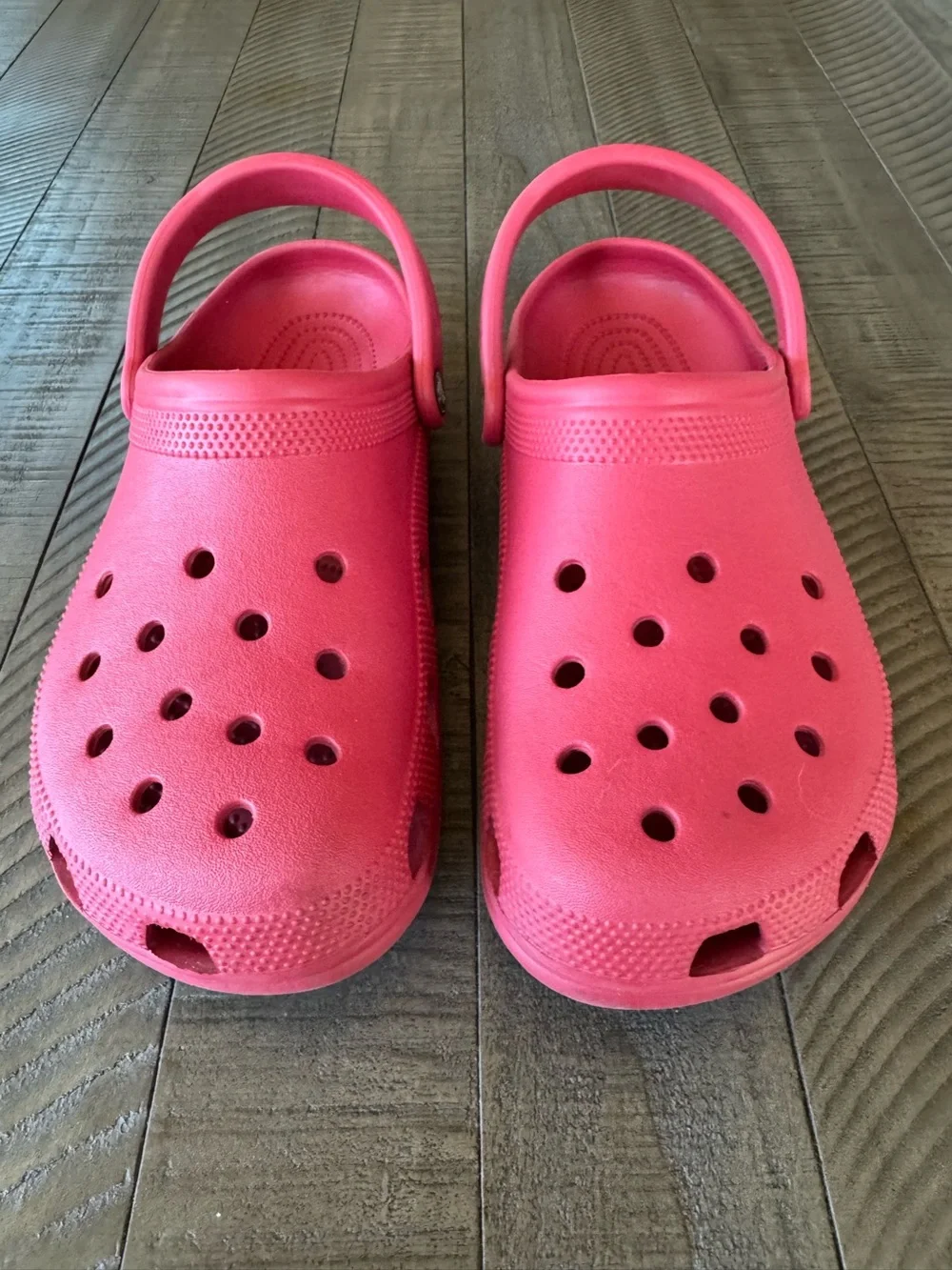 CROCS - Classic Crocs Comfort Clogs Dragon Fruit Red Men’s Size 9  (W/11)